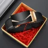 Ceinture en cuir avec fermoir automatique